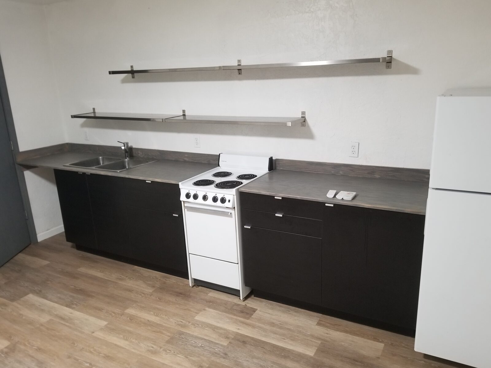 155 Ash Unit A - Photo 4