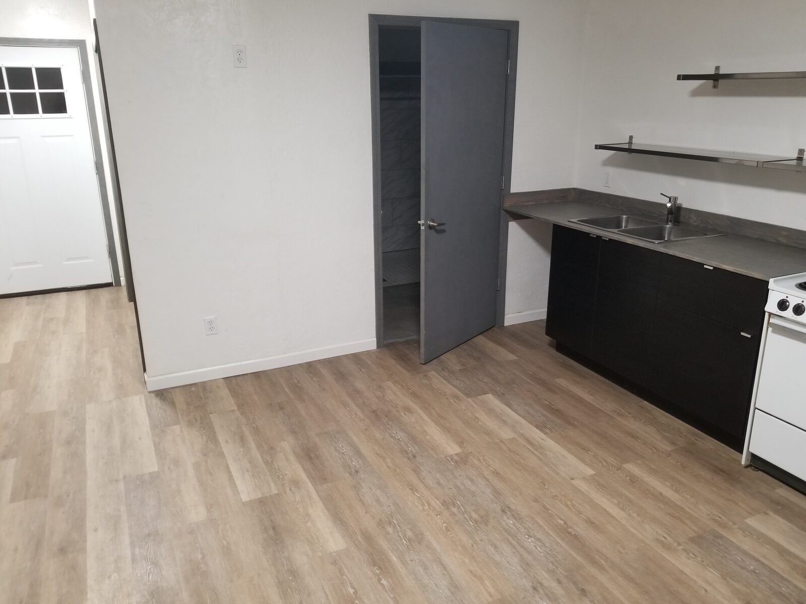 155 Ash Unit A - Photo 5
