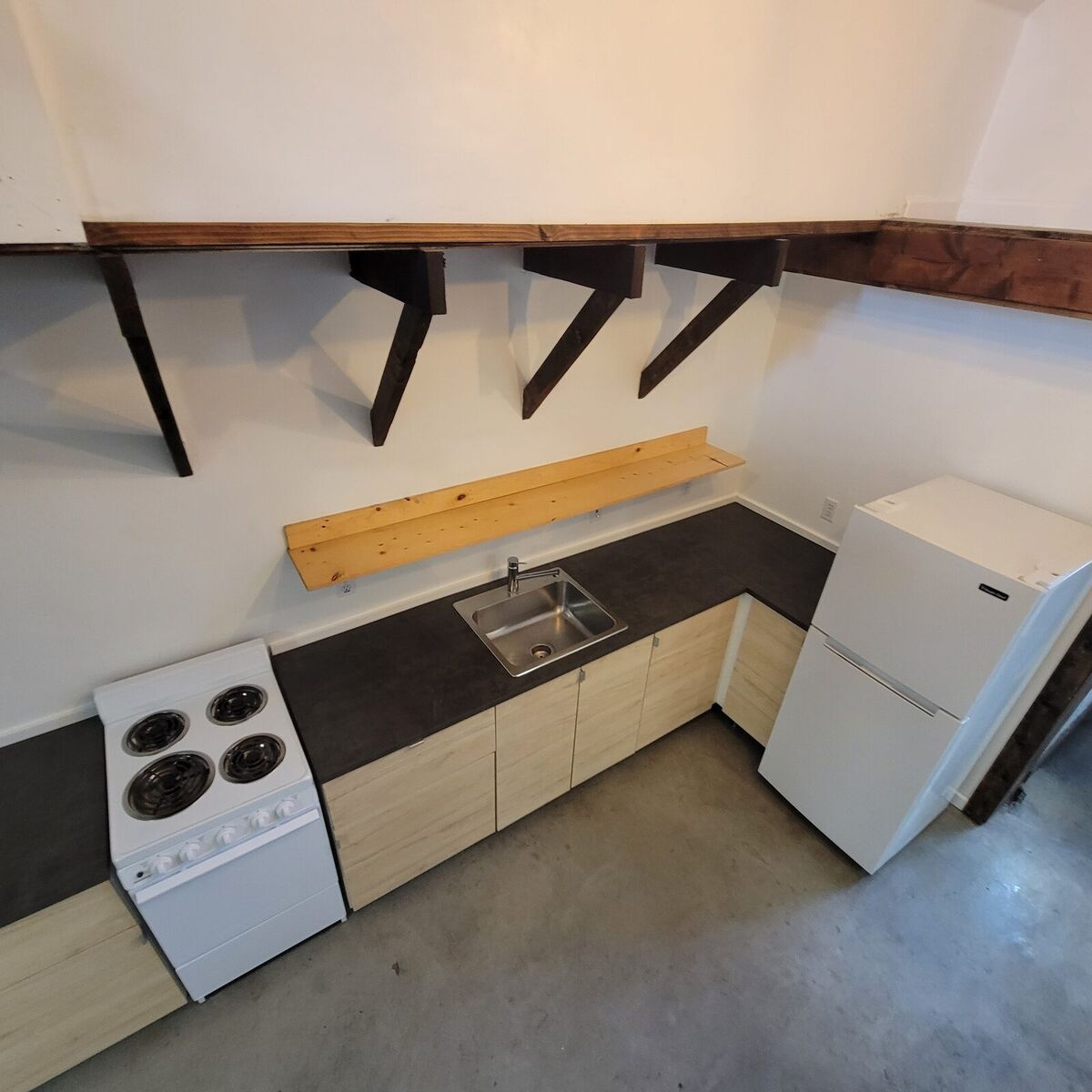 155 Ash Unit B - Photo 11