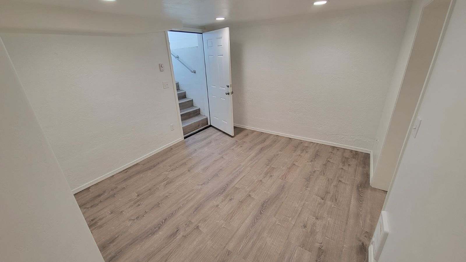 229.5 Addison - Photo 7