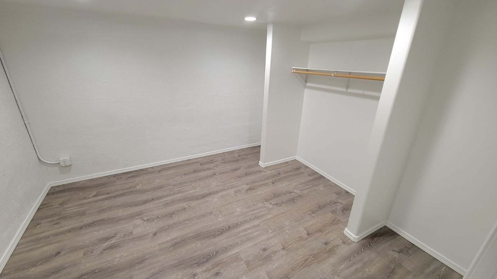 229.5 Addison - Photo 11