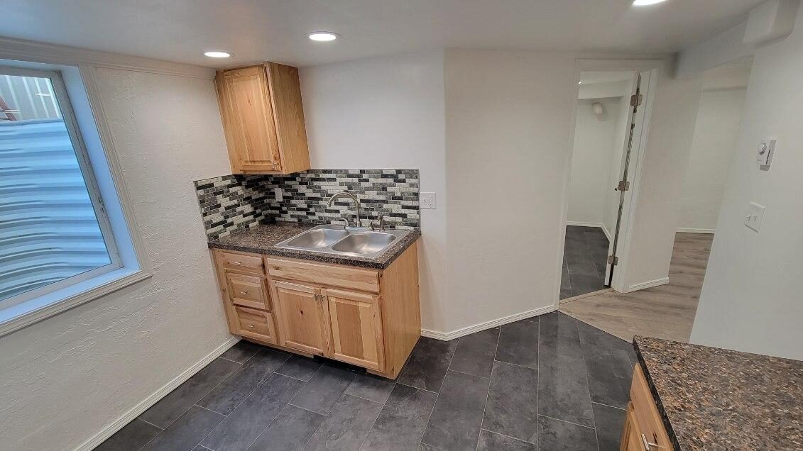 229.5 Addison - Photo 13
