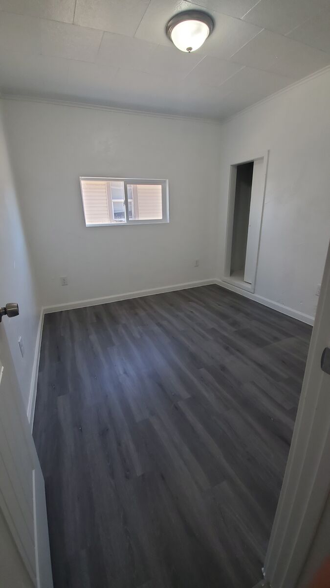 354 4th Ave Apt 1 - Photo 5