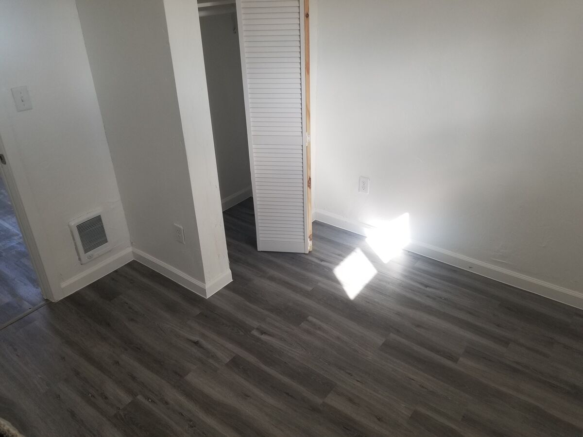 354 4th Ave Apt 3 - Photo 8