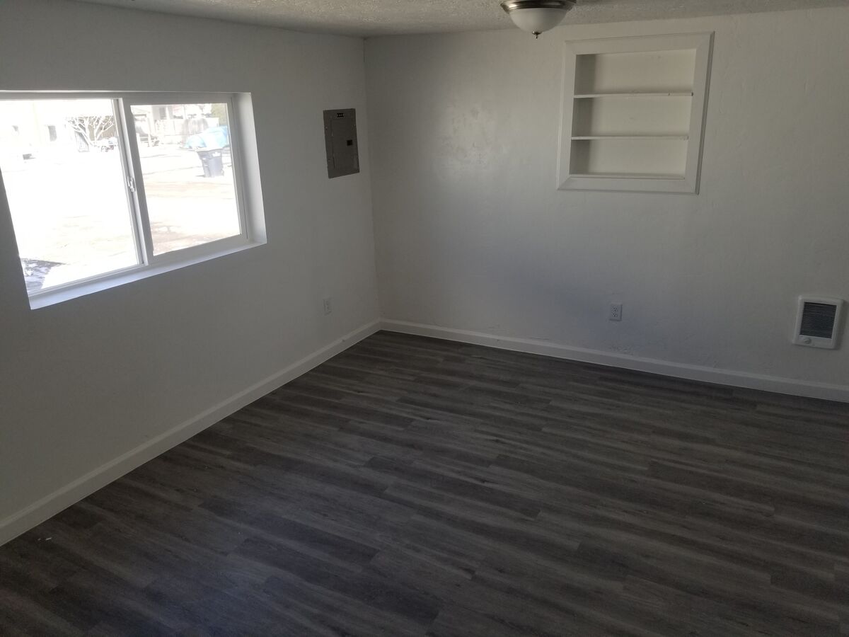 354 4th Ave Apt 3 - Photo 9