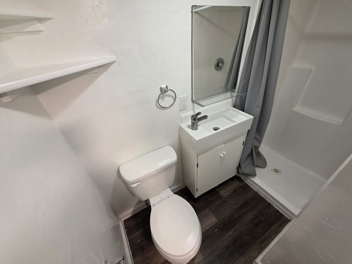 354 4th Ave Apt 4 - Photo 5