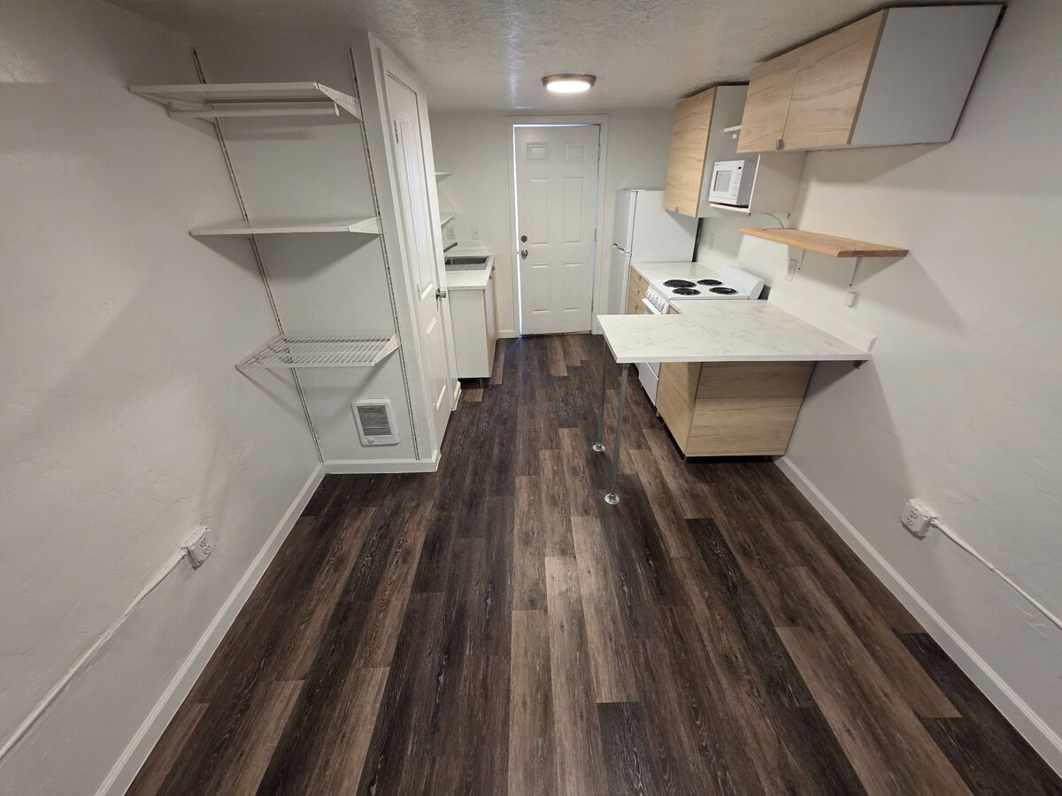 354 4th Ave Apt 4 - Photo 6