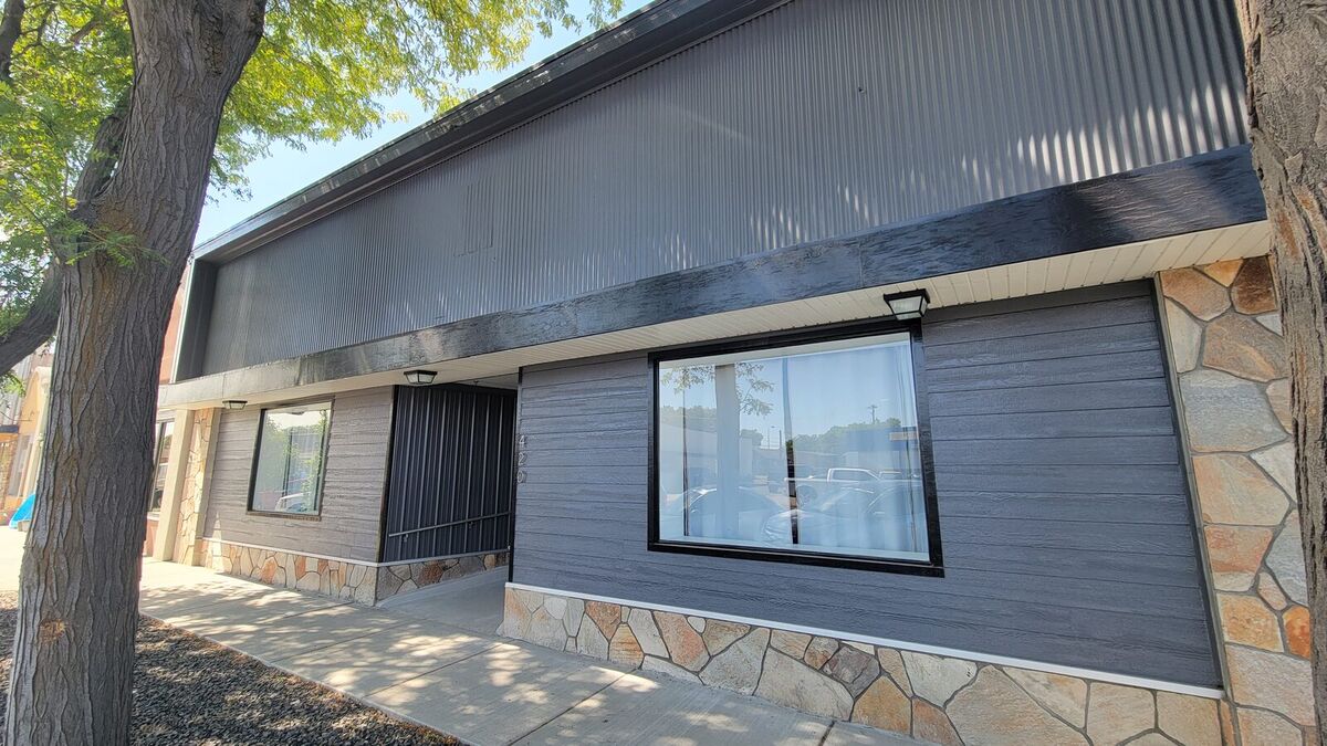 420 Main Ave S - Common Area