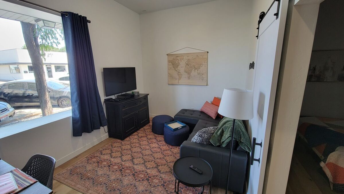 420 Main Apt 1 - Photo 3