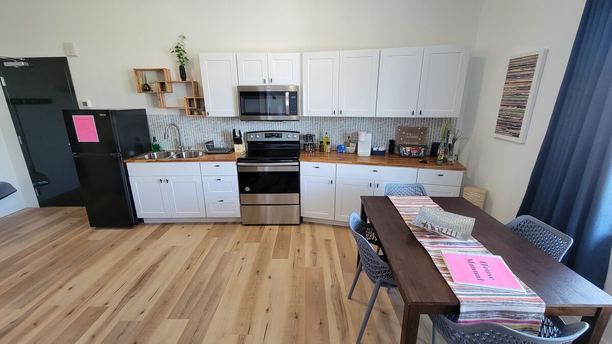 420 Main Apt 1 - Photo 5