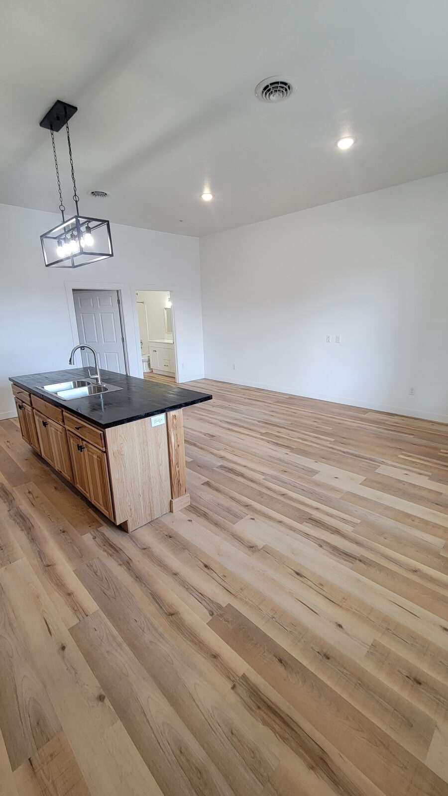 420 Main Apt 2 - Photo 5
