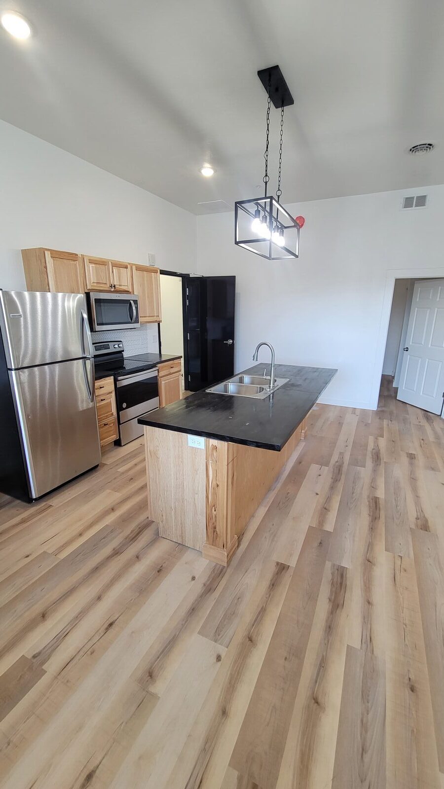 420 Main Apt 2 - Photo 6