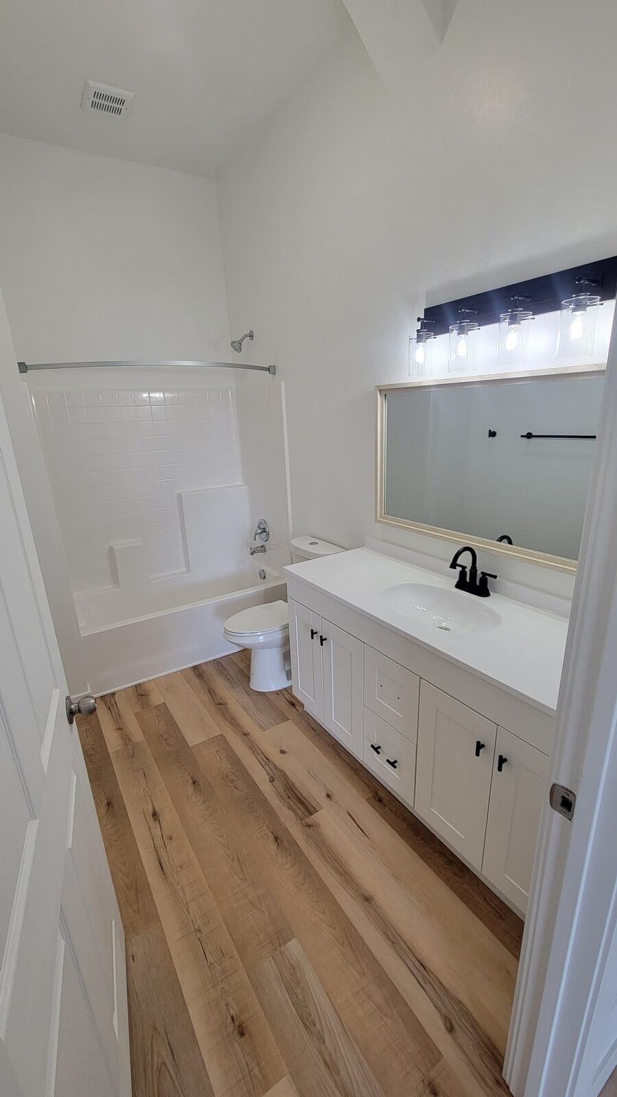 420 Main Apt 2 - Photo 7