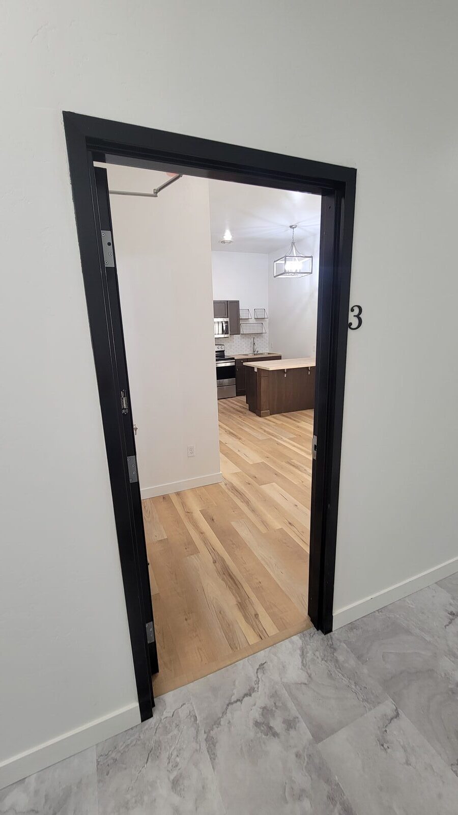 420 Main Apt 3 - Photo 2
