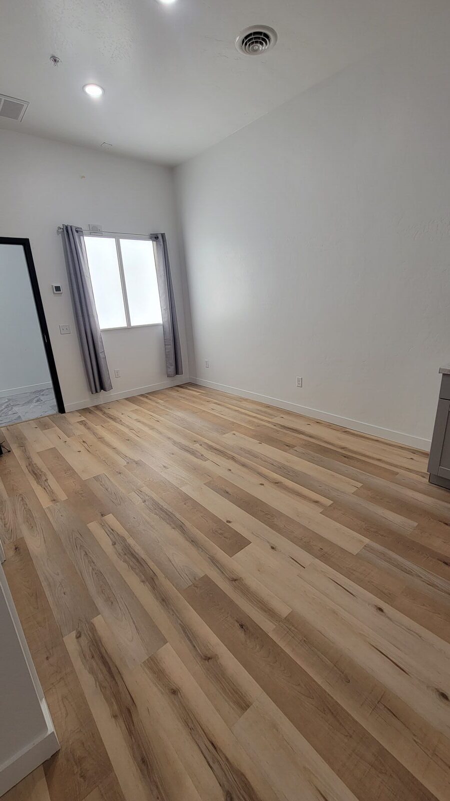 420 Main Apt 5 - Photo 4