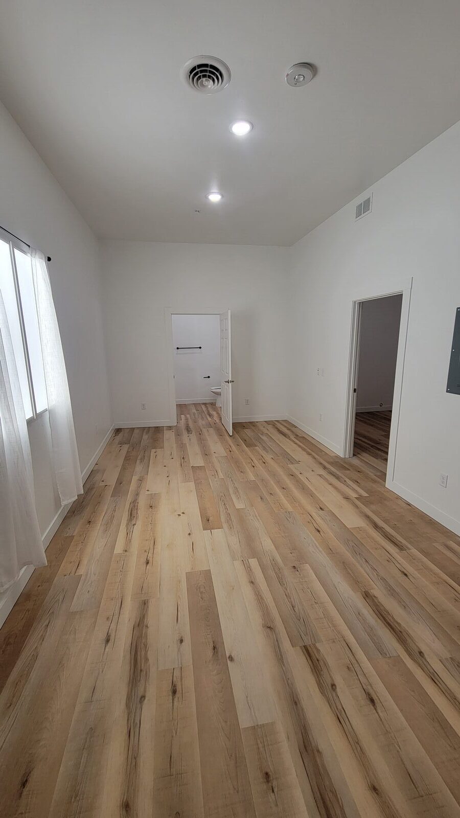 420 Main Apt 6 - Photo 4