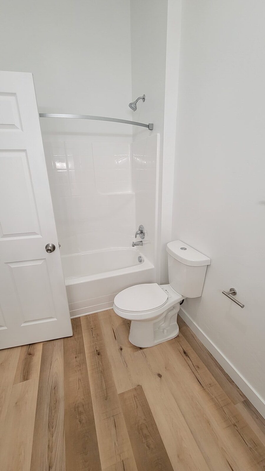 420 Main Apt 8 - Photo 7