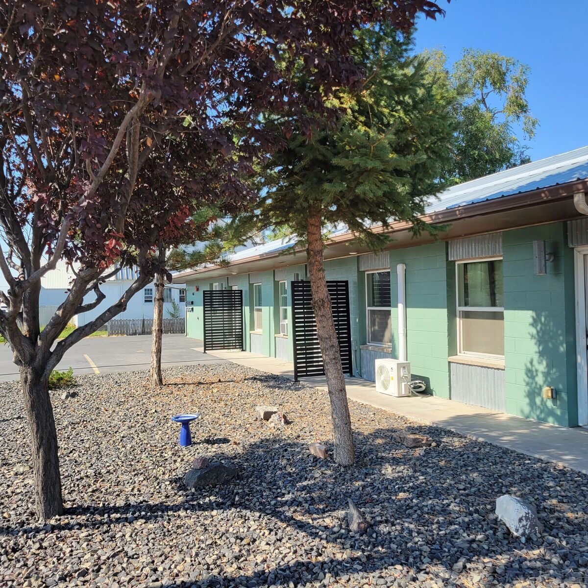 461 2nd S - Common Area