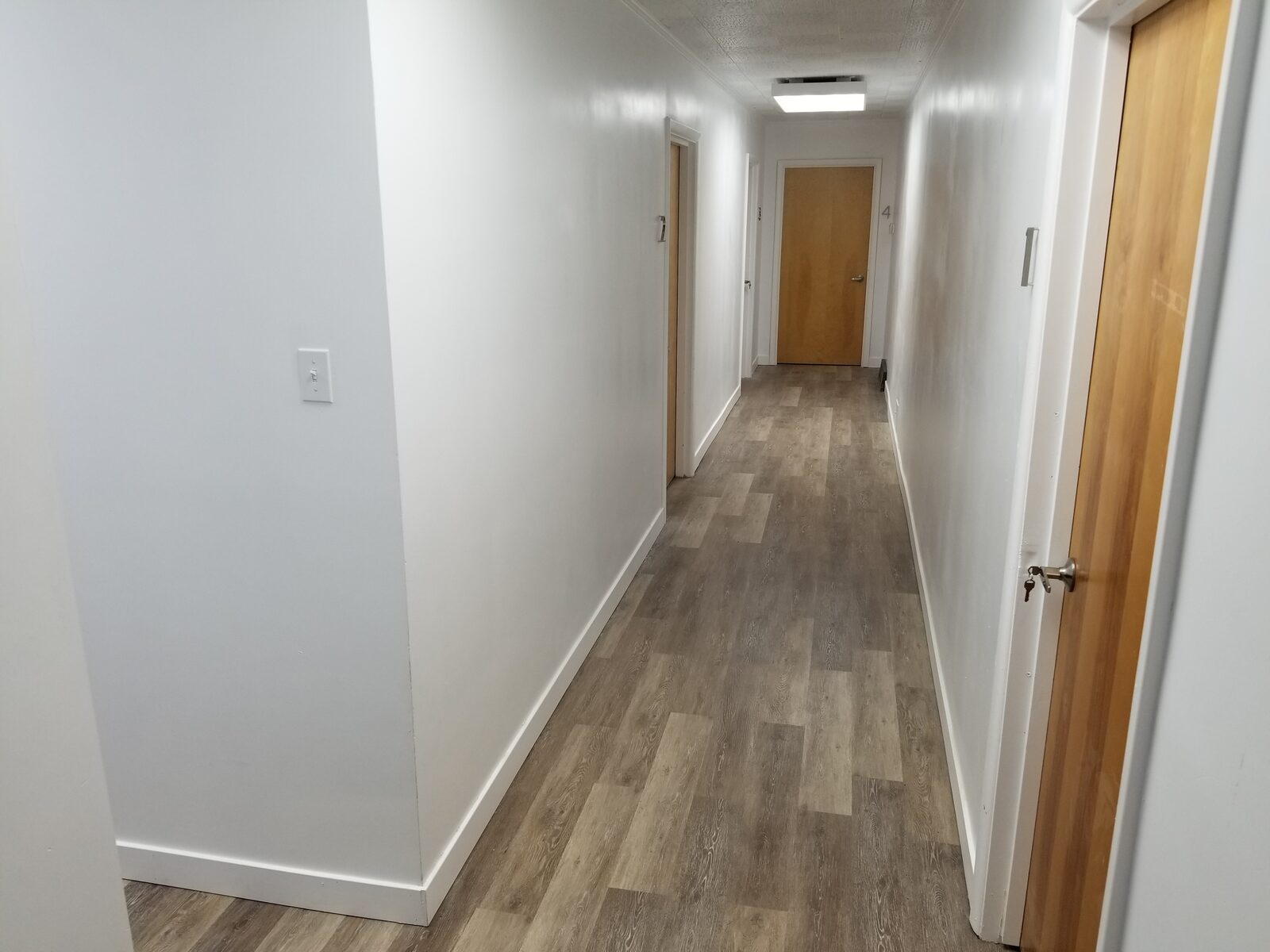 552 Shoup - Common Area