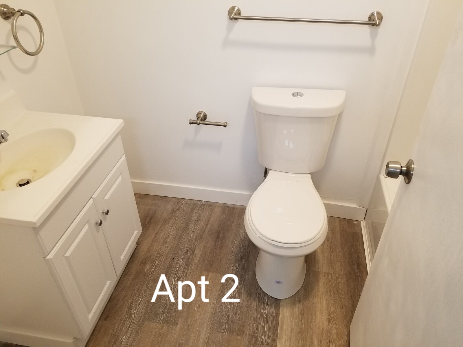 552 Shoup Apt 2 - Photo 6