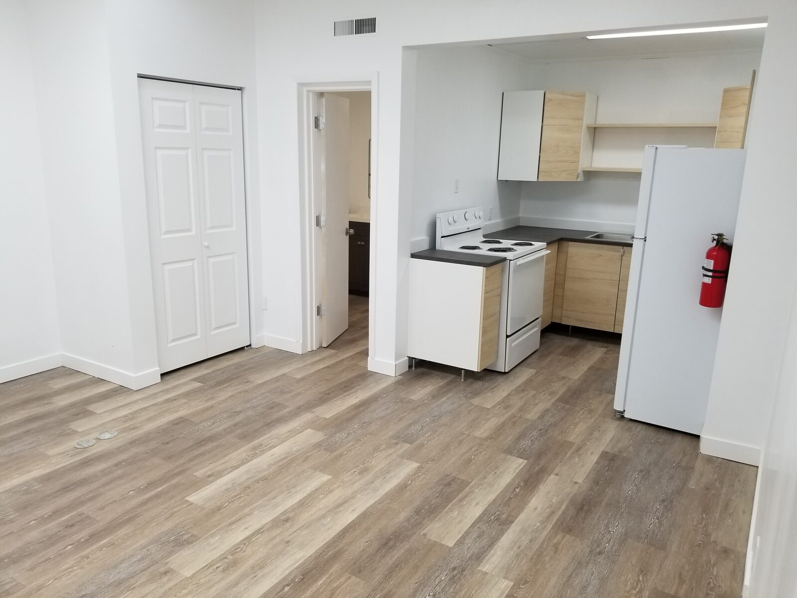 552 Shoup Apt 3 - Photo 2