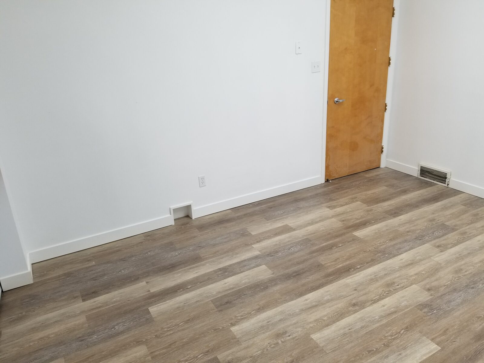 552 Shoup Apt 3 - Photo 4
