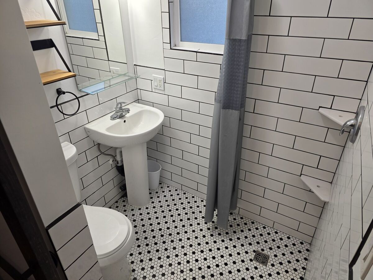 641 2nd Ave W - Photo 5