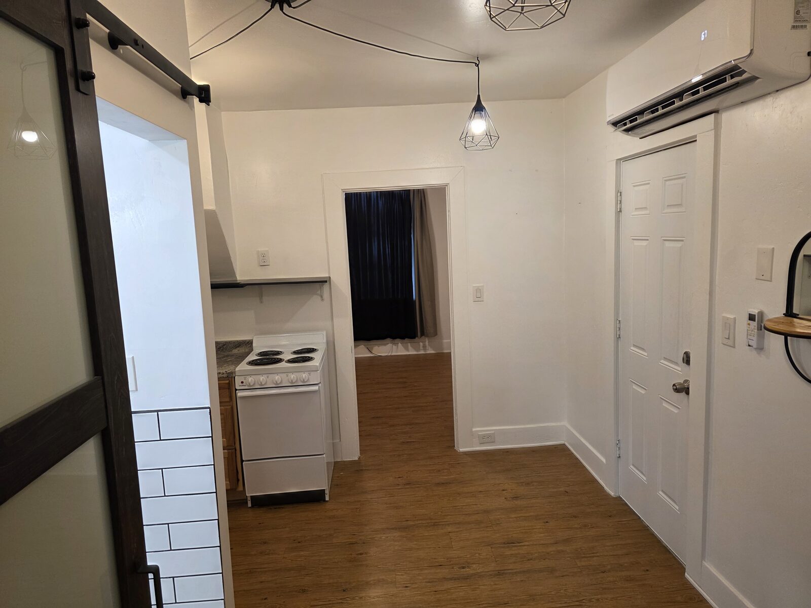 641 2nd Ave W - Photo 9