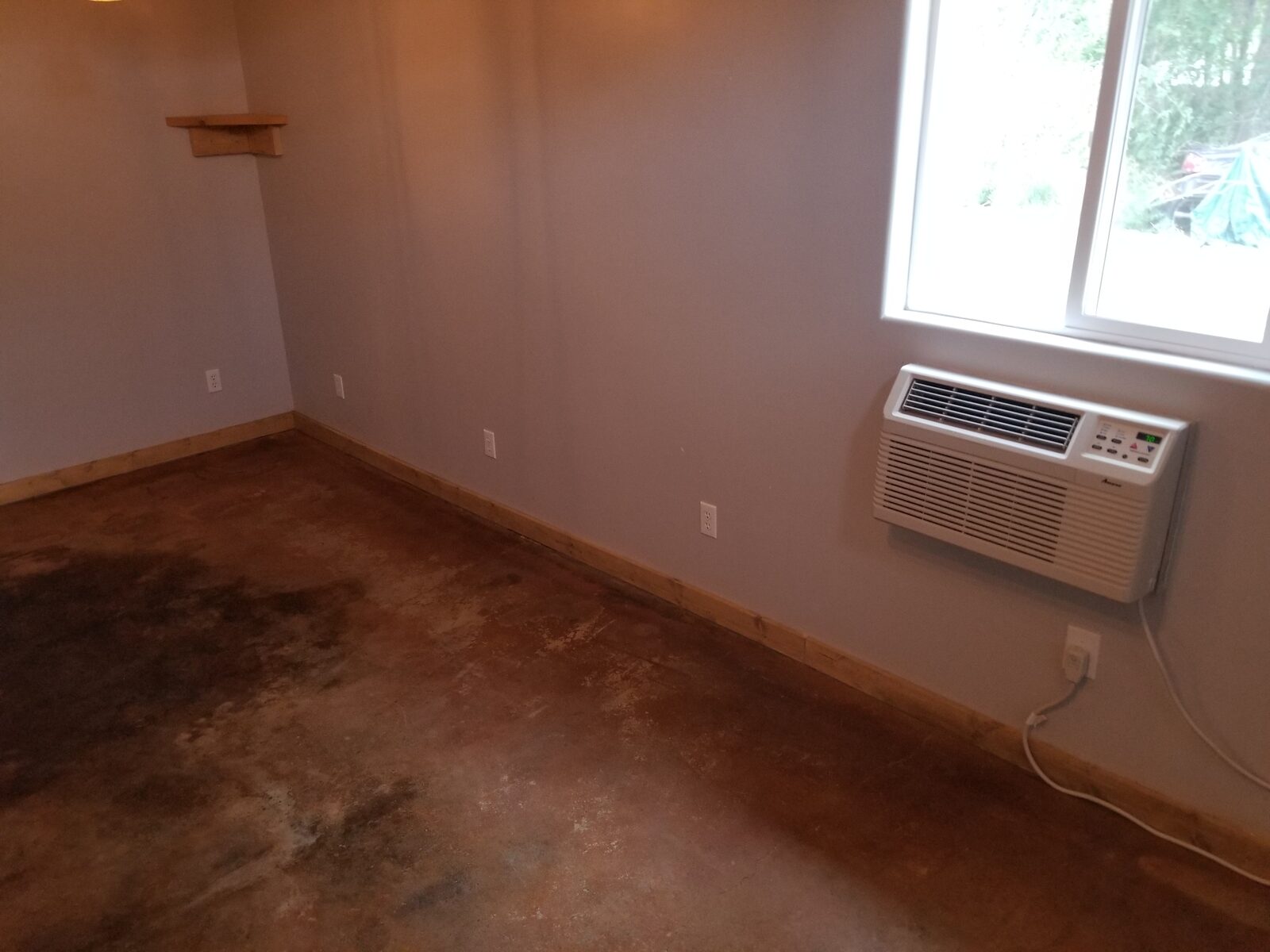 645 2nd Ave W - Photo 5