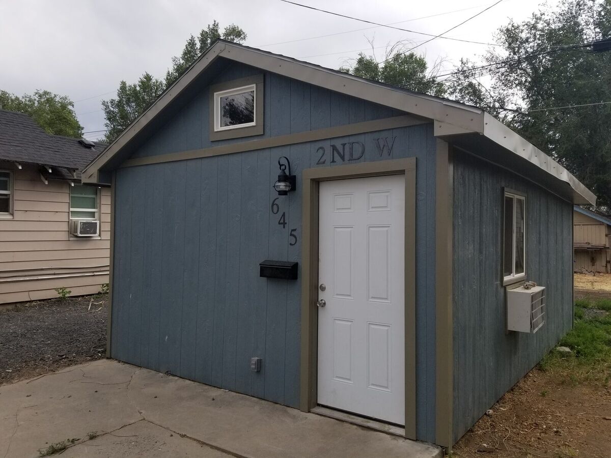 645 2nd Ave W - Photo 9